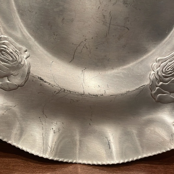 Vintage Mid Century Hammered Aluminum Decorative Silver Rose Serving Tray - Picture 4 of 6